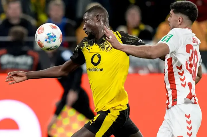 borussia x col nia