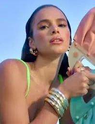 bruna marquezine