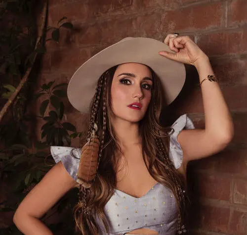 dulce maria