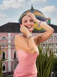 larissa manoela