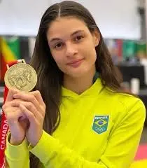 taekwondo maria clara pacheco