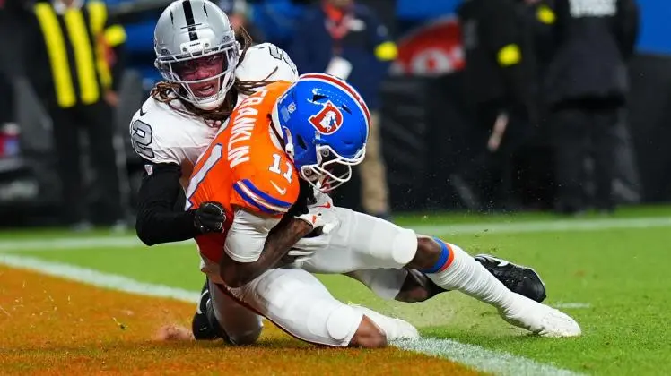 broncos x raiders