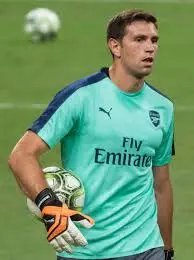 emiliano mart nez
