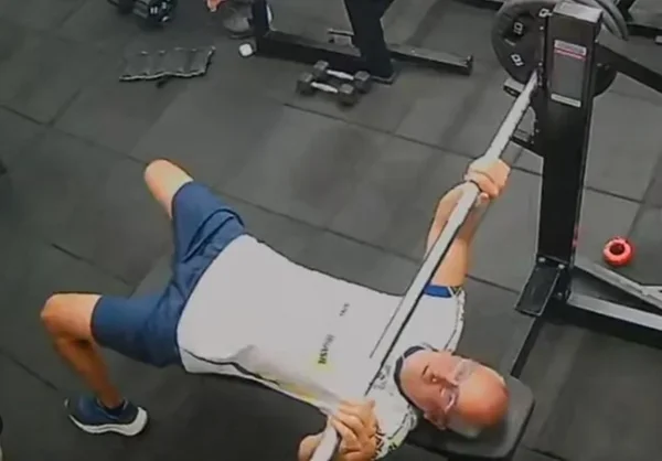 homem morre na academia