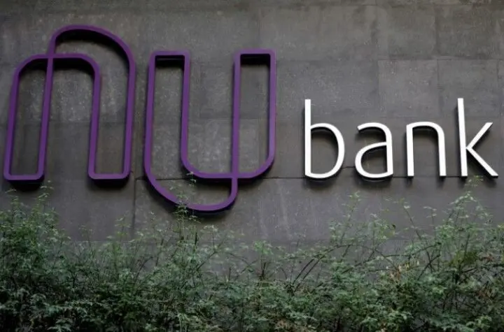 nubank licen a banc ria