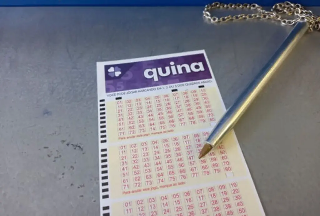 quina 6893