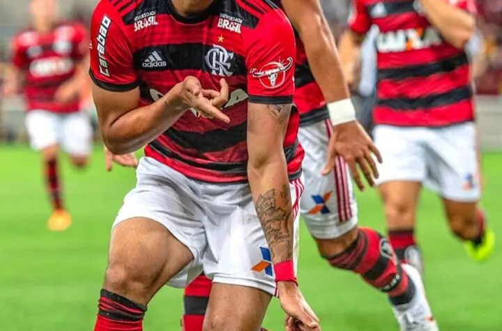 flamengo lucas paquet