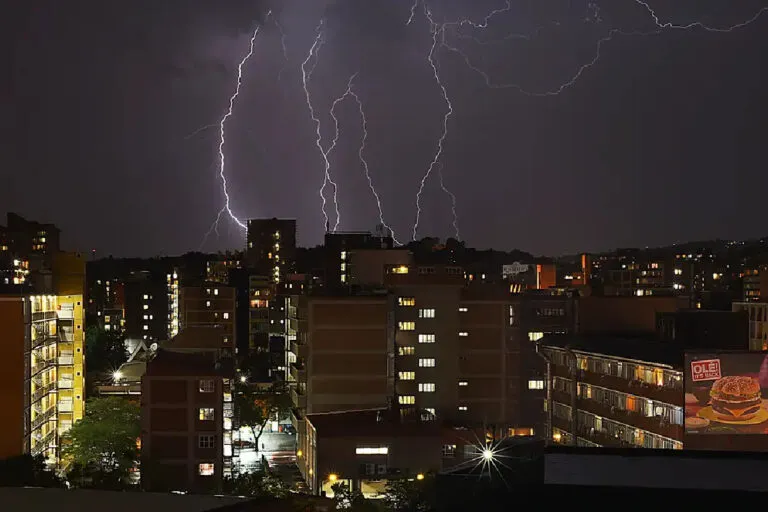 alerta severo de chuvas intensas — BR news