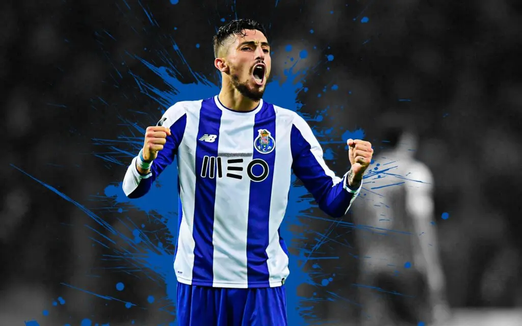 alex telles