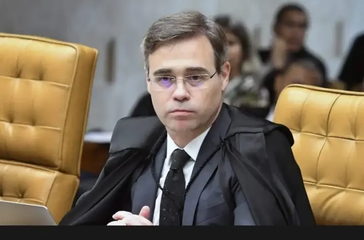 andre mendon a 9
