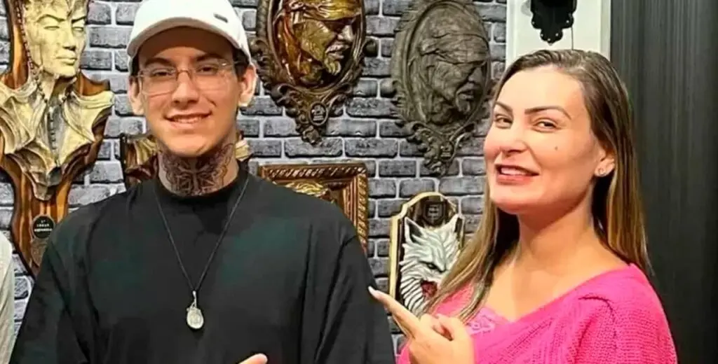 andressa urach seu filho video
