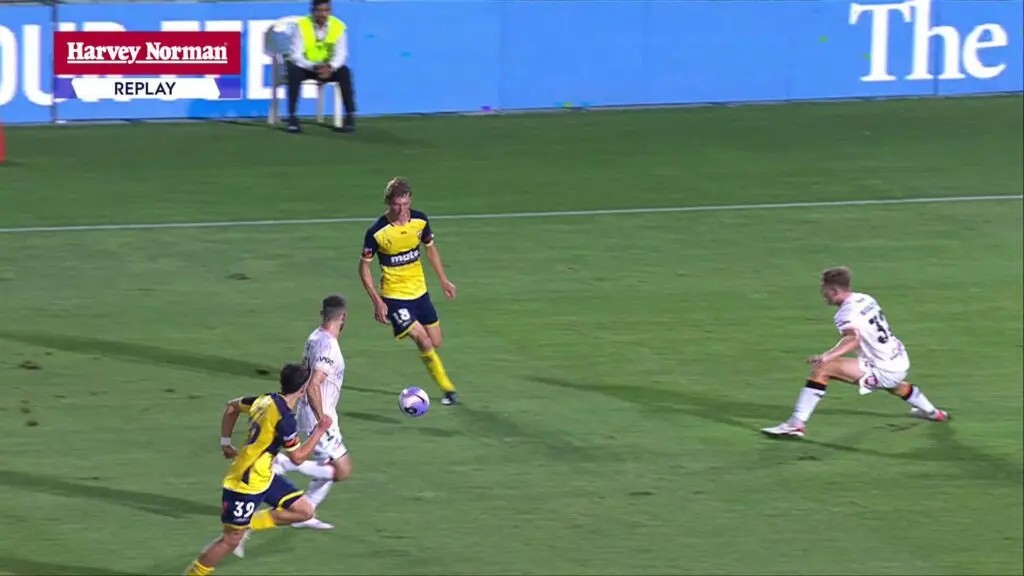 brisbane roar x central coast mariners