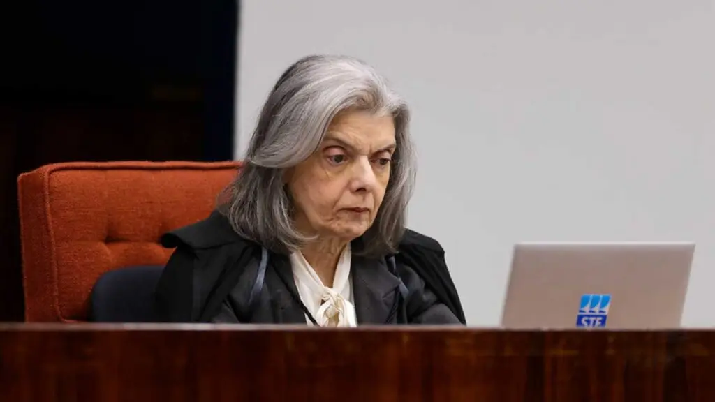 carmen lucia