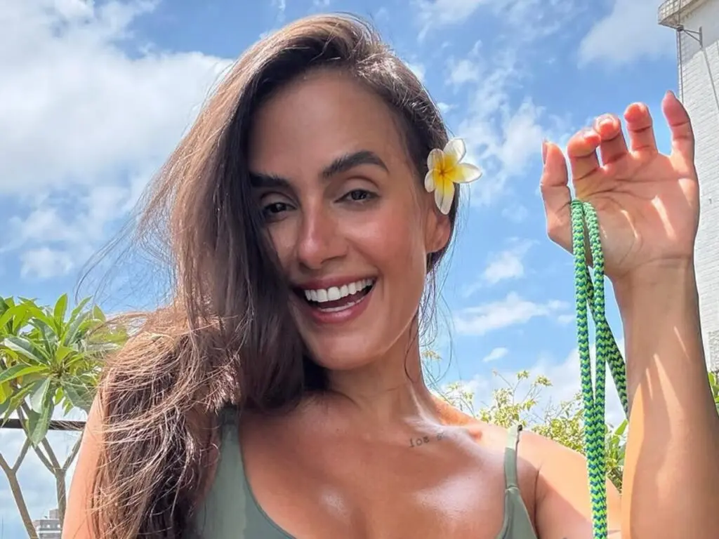 carol peixinho
