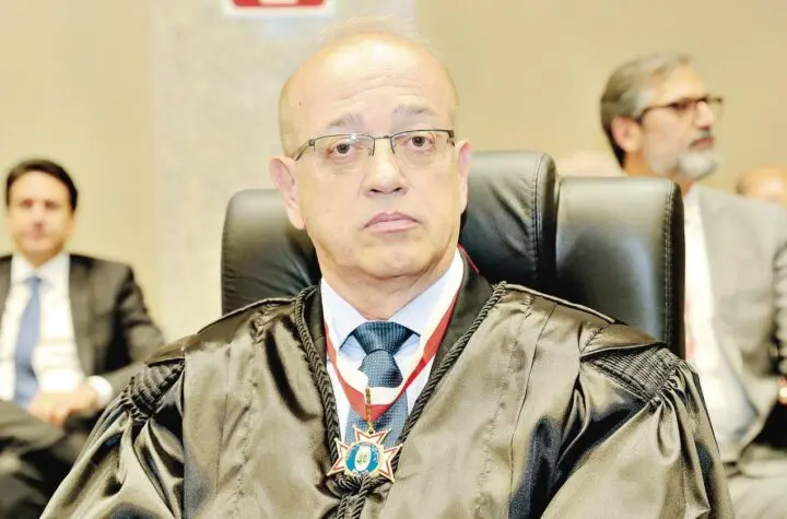 cnj aposenta desembargador