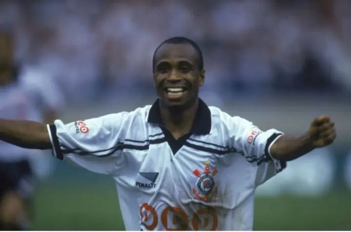 edilson capetinha
