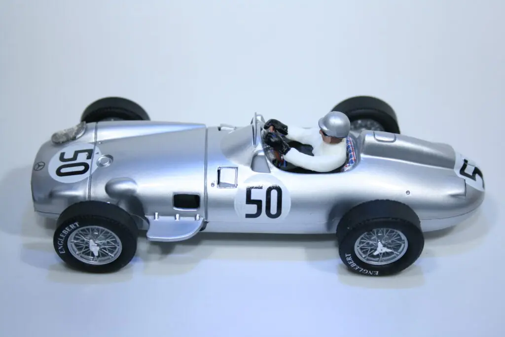 f1