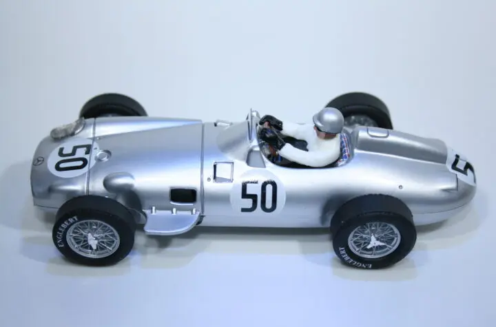 f1