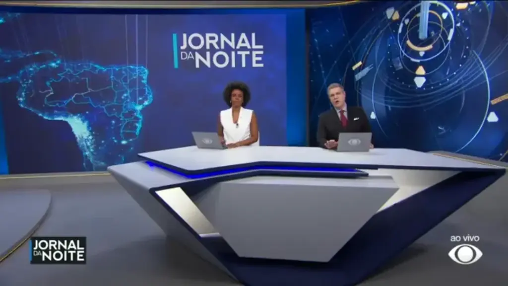 investigado joga dinheiro pela janela