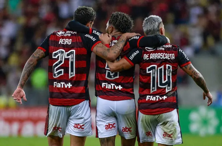 jogadores de flamengo