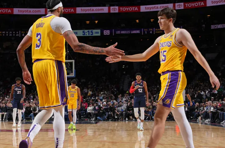 lakers x 76ers 7