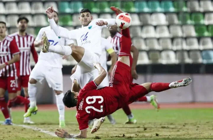 levadiakos x olympiacos