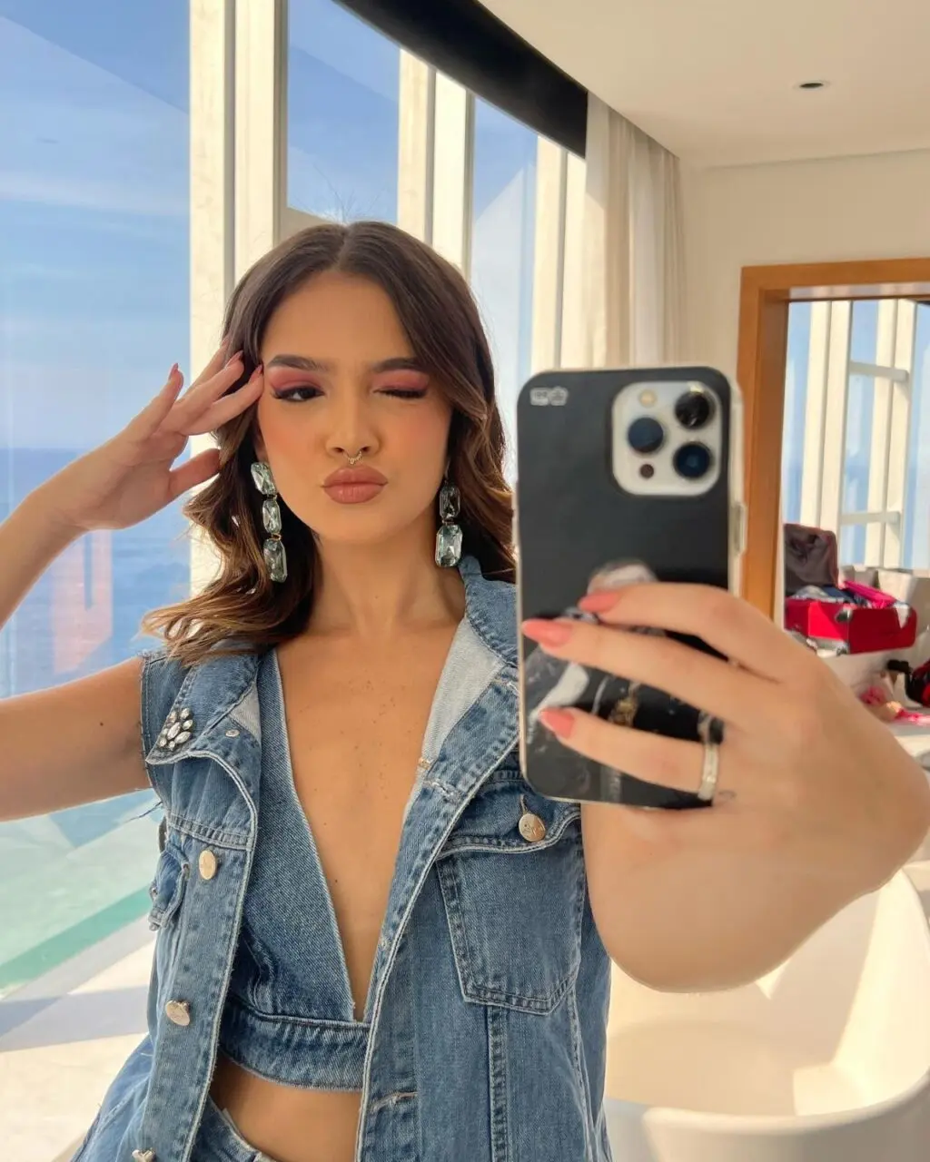 mel maia