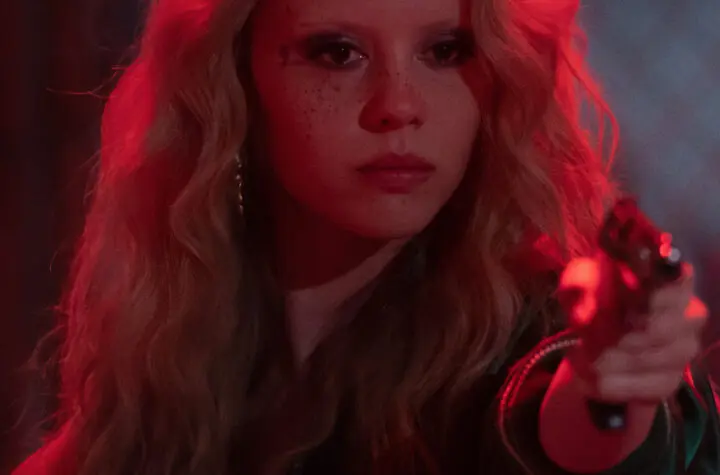 mia goth
