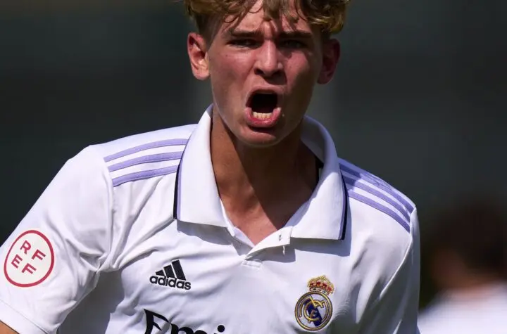 nico paz