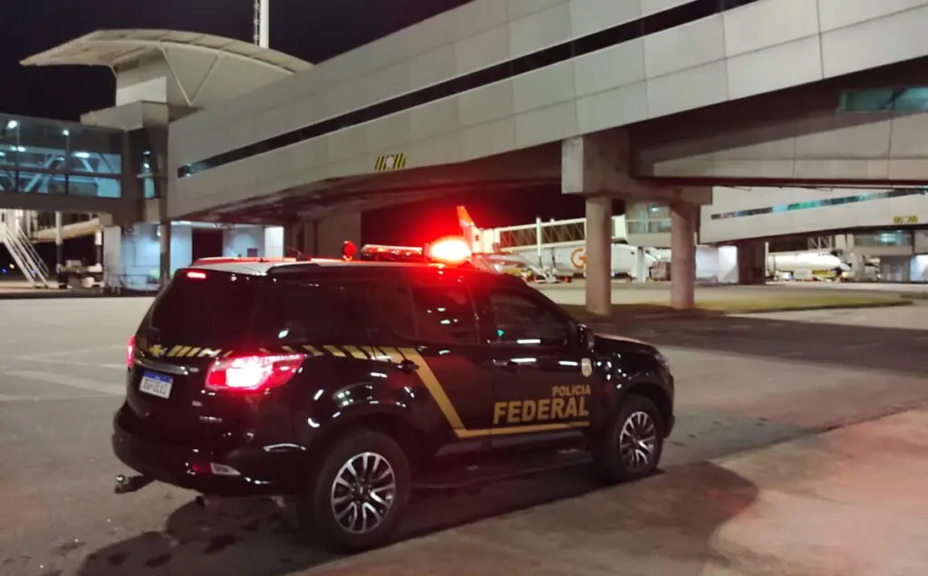 pol cia federal aeroporto
