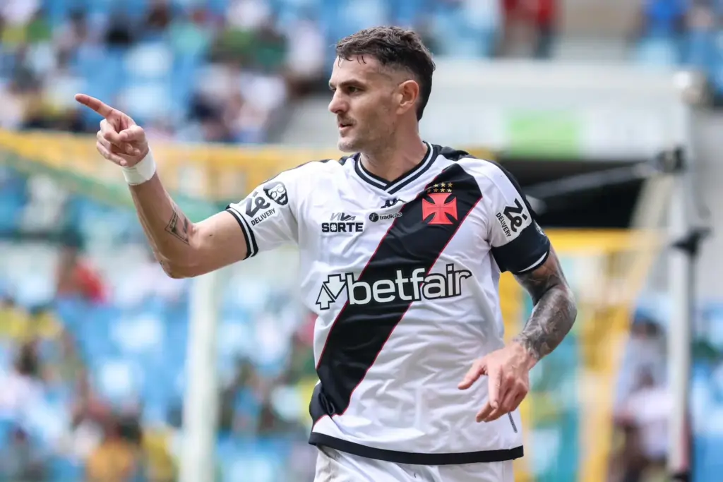 quanto foi o jogo do vasco flamengo ontem