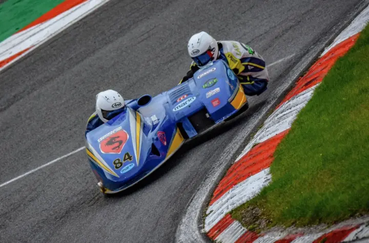 racing