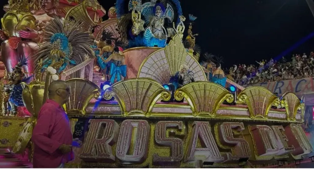 rosas de ouro