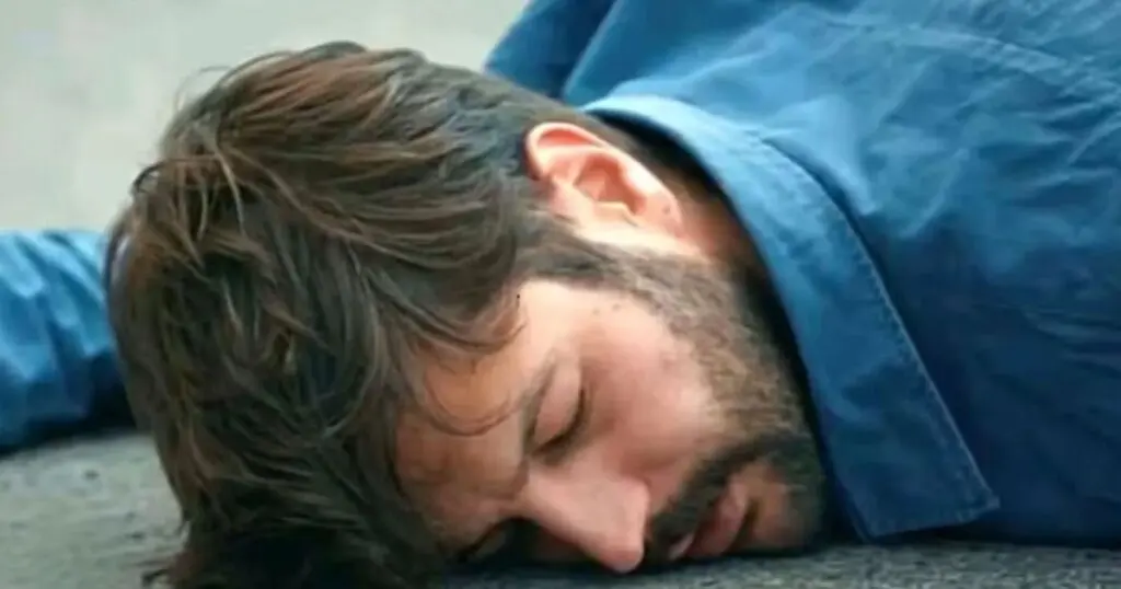 sinan morre na novela m e