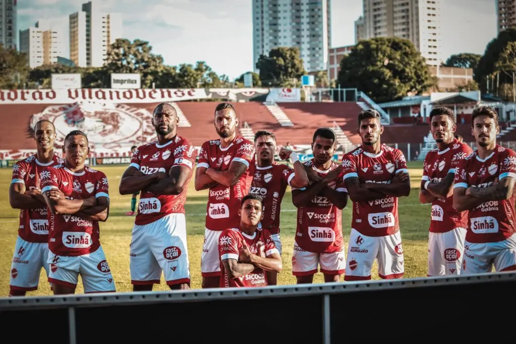 vila nova x an polis