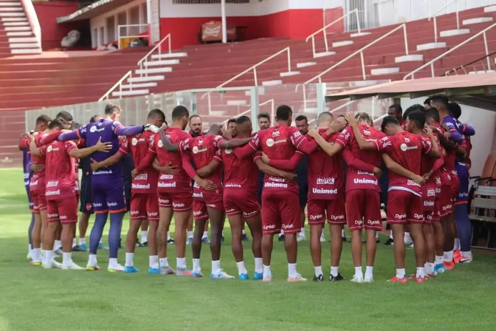 vila nova x aparecidense