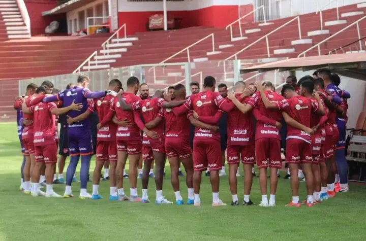 vila nova x aparecidense