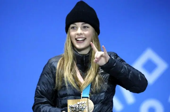 zoi sadowski synnott