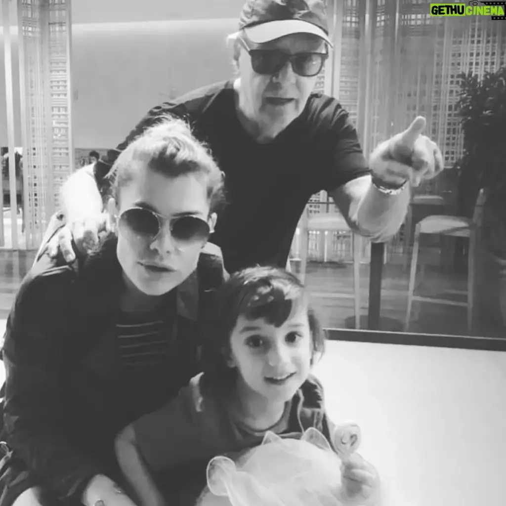alinne moraes — BR news