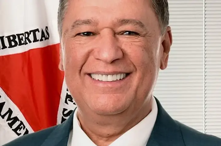 carlos viana — BR news