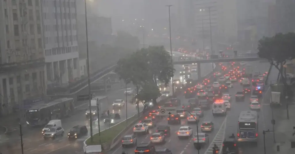 frente fria previsão — BR news