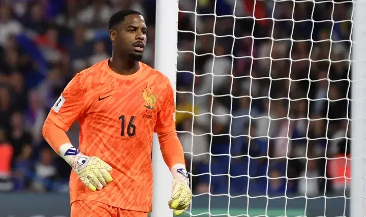 goleiro da frança — BR news
