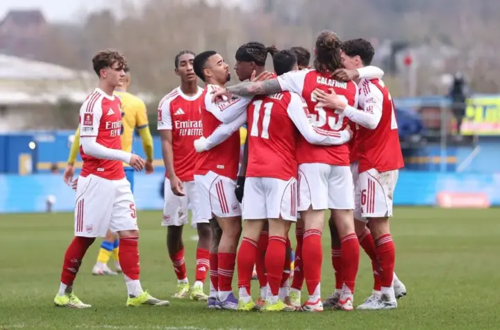 mansfield town x arsenal — BR news