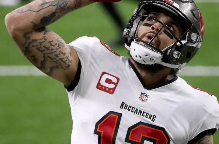 mike evans — BR news