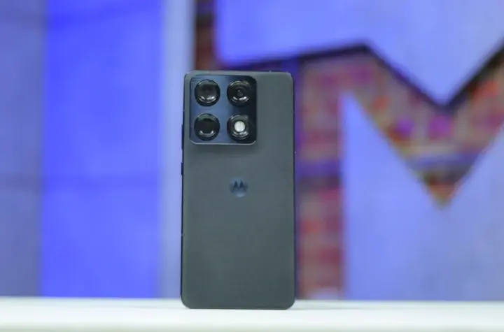 smartphone motorola signature — BR news